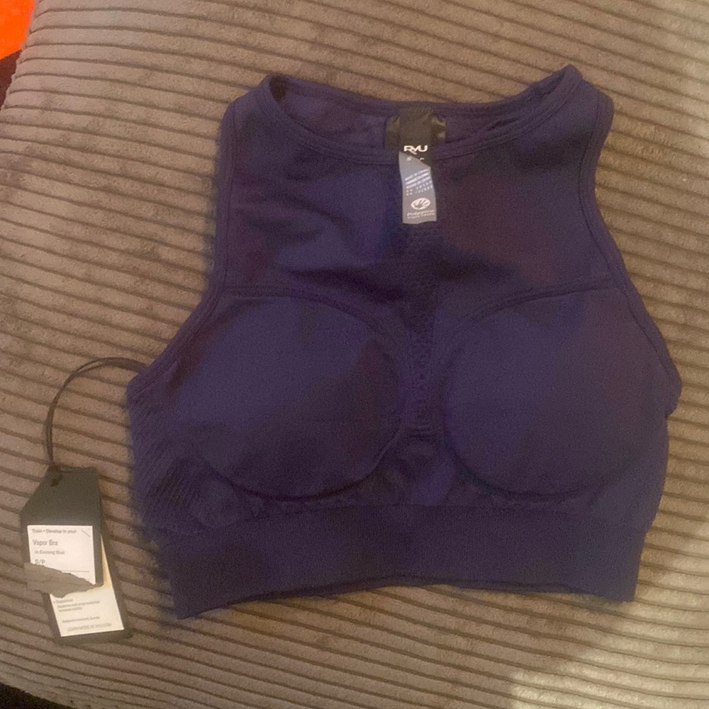 Ryu Vapor sports bra